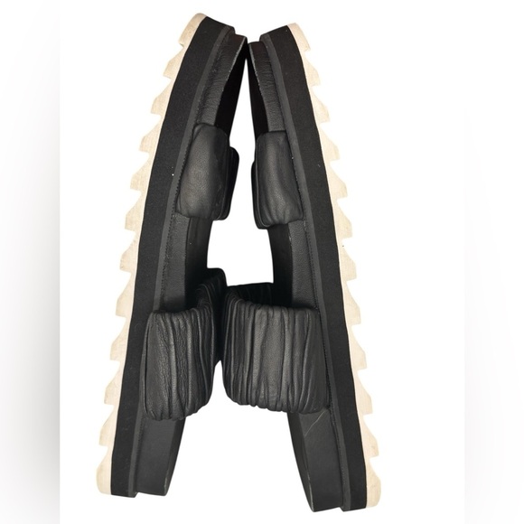 SOREL Roaming Two Strap Slide Slip On Flat Black Sandals Size 10.5 - Picture 9 of 9